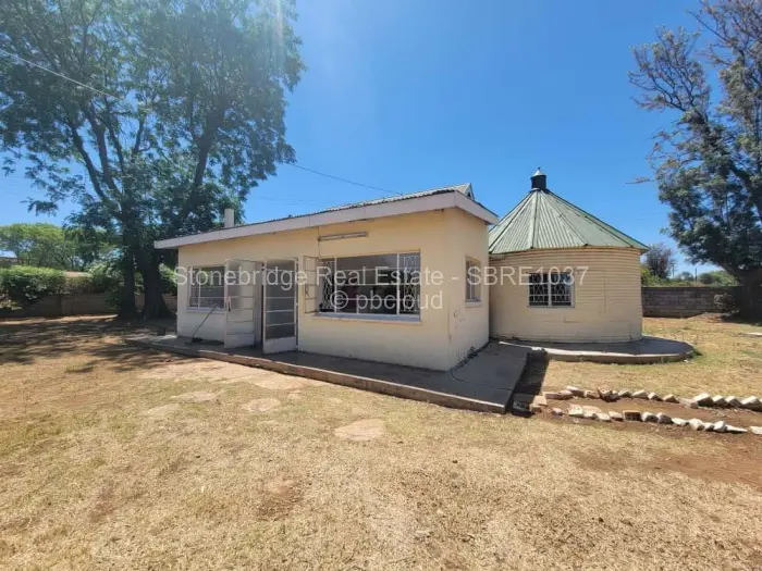 3 Bedroom House for Sale in Bellevue, Bulawayo