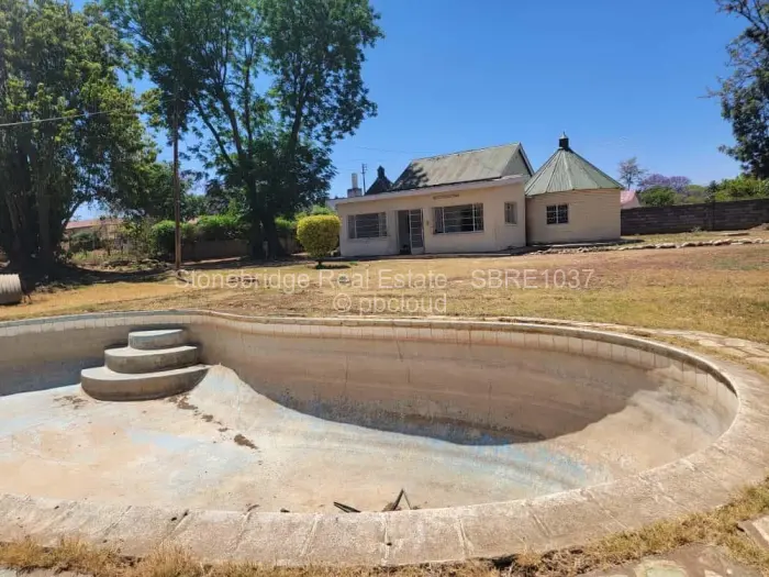 3 Bedroom House for Sale in Bellevue, Bulawayo