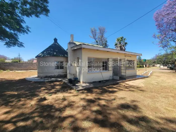 3 Bedroom House for Sale in Bellevue, Bulawayo