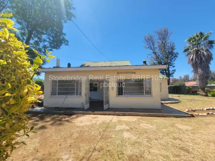 3 Bedroom House for Sale in Bellevue, Bulawayo
