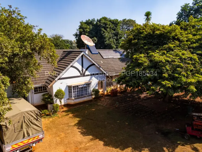 3 Bedroom House for Sale in Borrowdale, Harare