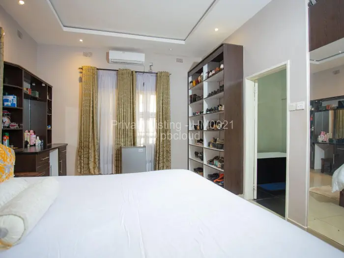 4 Bedroom House for Sale in Victoria Falls, Victoria Falls