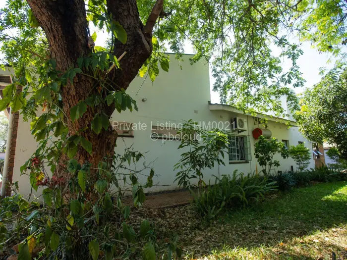4 Bedroom House for Sale in Victoria Falls, Victoria Falls