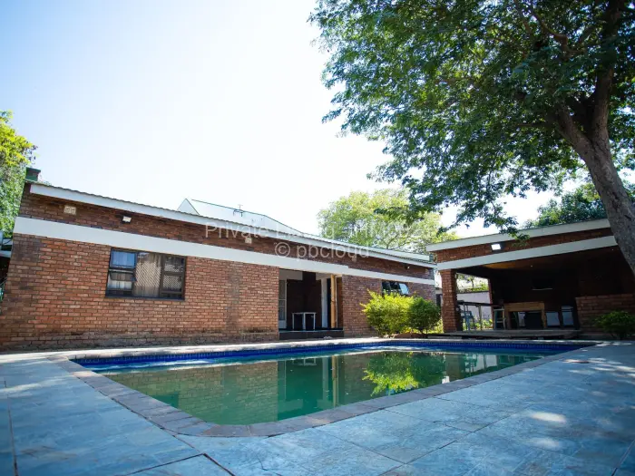 4 Bedroom House for Sale in Victoria Falls, Victoria Falls