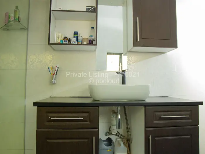 4 Bedroom House for Sale in Victoria Falls, Victoria Falls