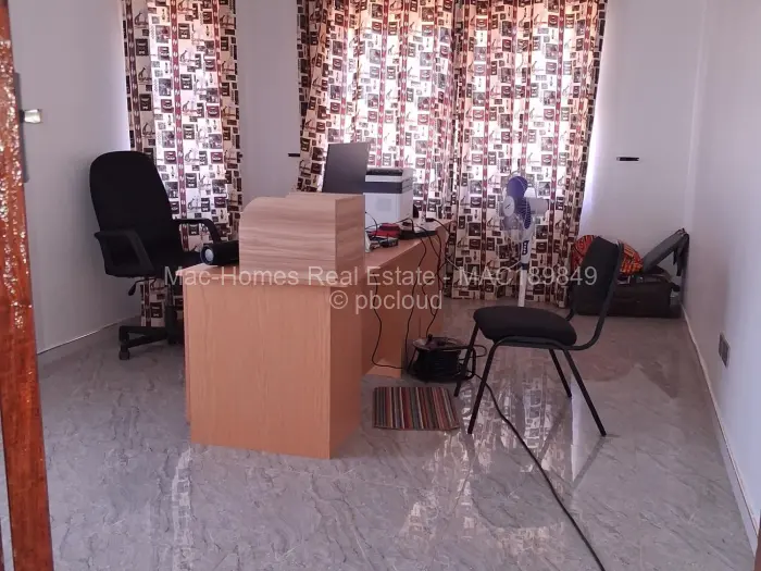 5 Bedroom House to Rent in Mount Pleasant Heights
