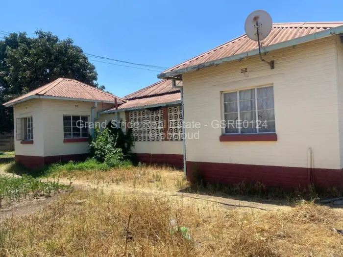 4 Bedroom House for Sale in Waterfalls, Harare