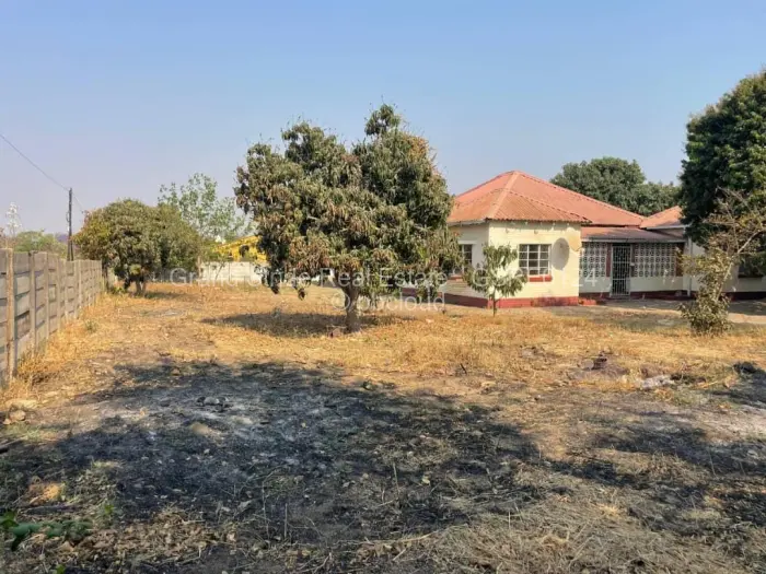 4 Bedroom House for Sale in Waterfalls, Harare