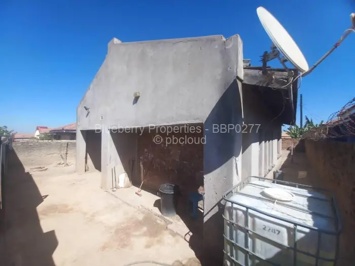 4 Bedroom House for Sale in Damofalls, Damofalls