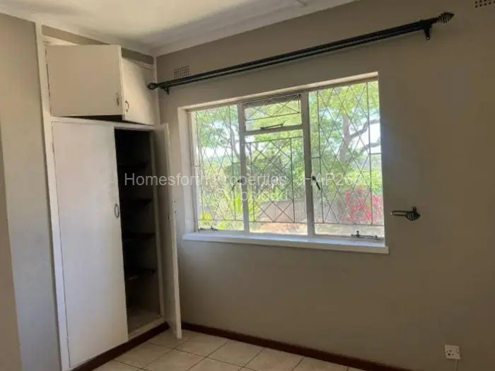 4 Bedroom House to Rent in Glen Lorne