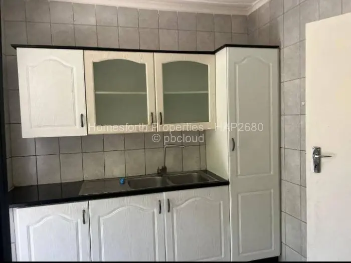 4 Bedroom House to Rent in Glen Lorne