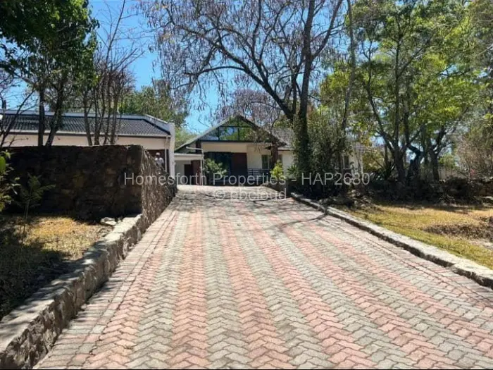 4 Bedroom House to Rent in Glen Lorne