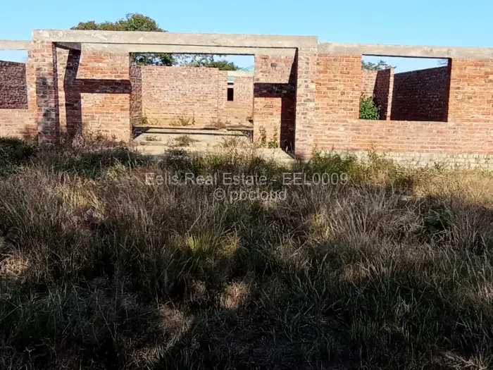 5 Bedroom House for Sale in Hertfordshire, Gweru