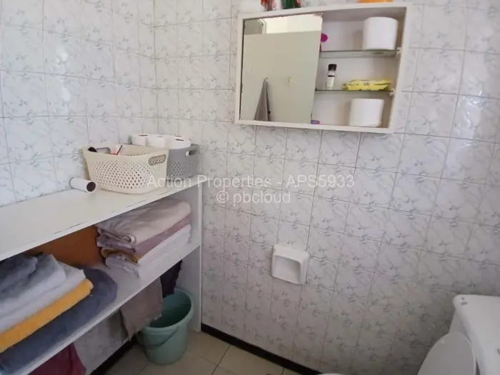 Flat/Apartment to Rent in Avondale