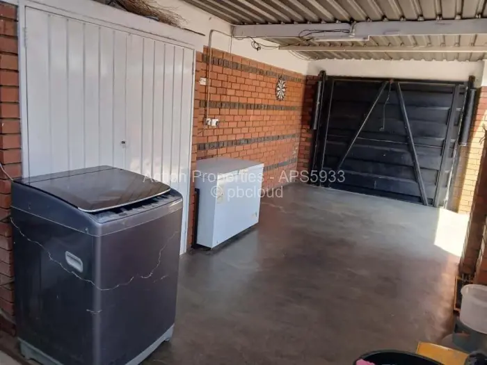 Flat/Apartment to Rent in Avondale