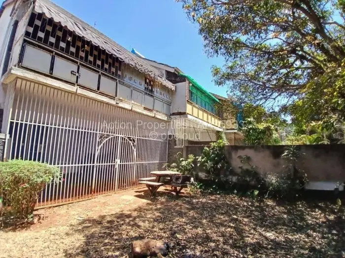 Flat/Apartment to Rent in Avondale