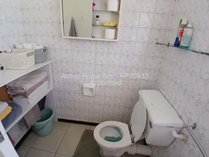 Flat/Apartment to Rent in Avondale