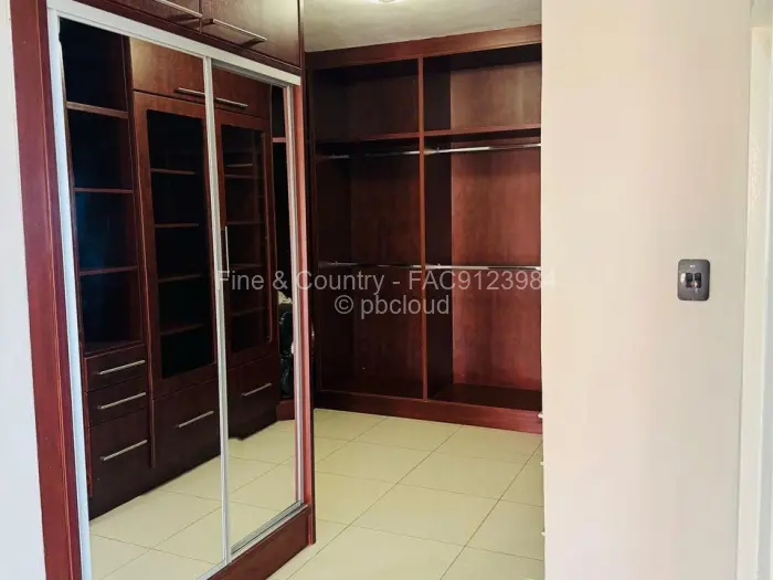 6 Bedroom House to Rent in Pomona, Harare