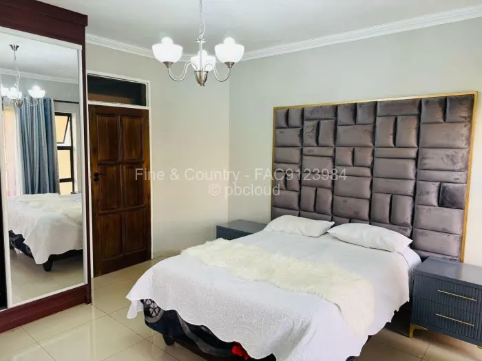 6 Bedroom House to Rent in Pomona, Harare