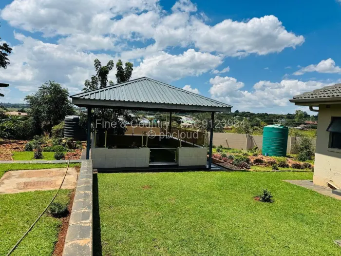 6 Bedroom House to Rent in Pomona, Harare