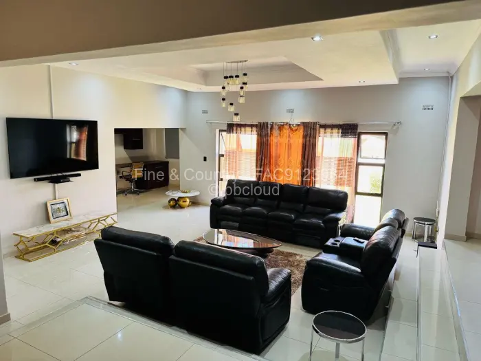 6 Bedroom House to Rent in Pomona, Harare