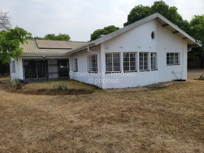 3 Bedroom House to Rent in Norton, Norton