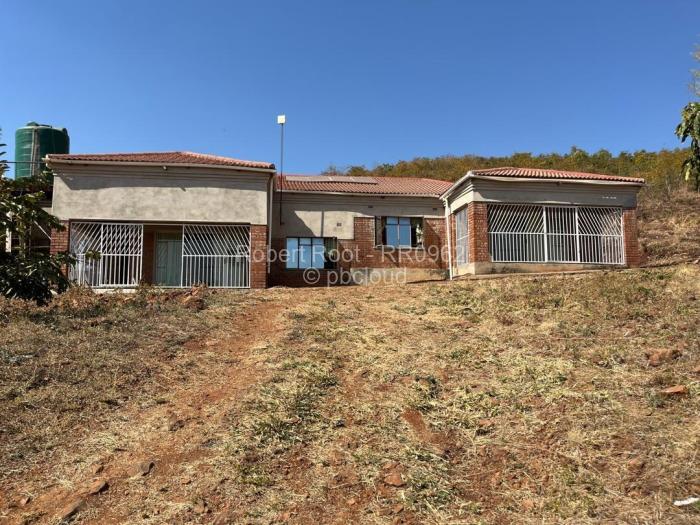 5 Bedroom House for Sale in Bindura, Bindura
