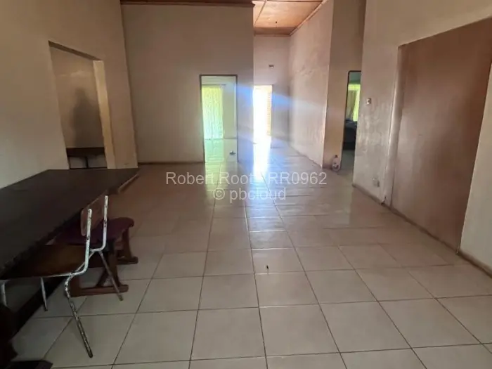 5 Bedroom House for Sale in Bindura, Bindura