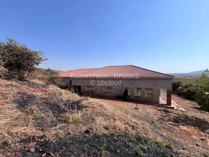5 Bedroom House for Sale in Bindura, Bindura