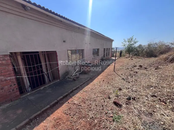 5 Bedroom House for Sale in Bindura, Bindura
