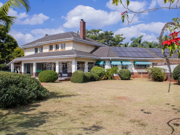 5 Bedroom House for Sale in Ryelands, Harare
