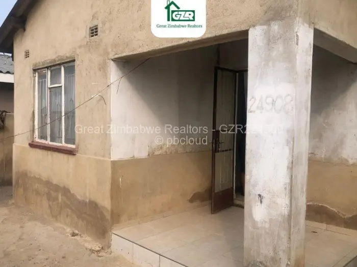 6 Bedroom House for Sale in Masvingo, Masvingo