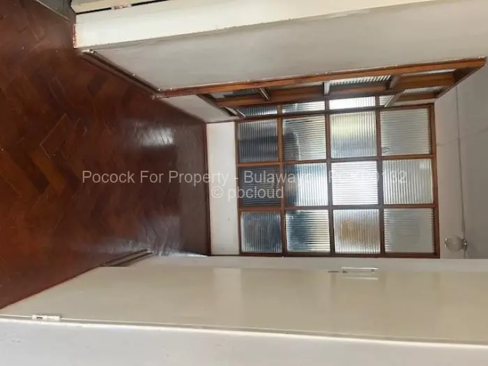 Flat/Apartment for Sale in Famona, Bulawayo
