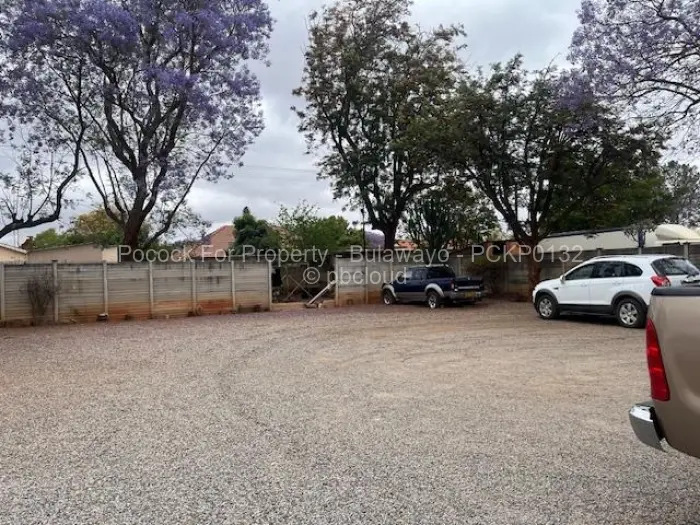 Flat/Apartment for Sale in Famona, Bulawayo