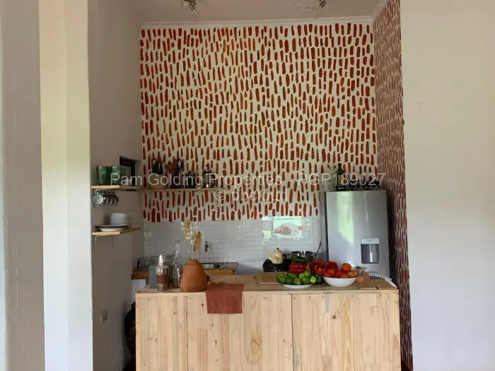 3 Bedroom House for Sale in Victoria Falls, Victoria Falls