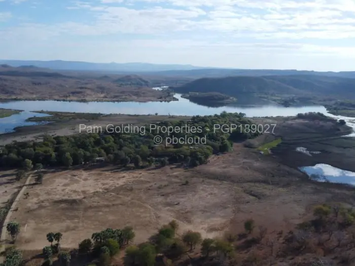 3 Bedroom House for Sale in Victoria Falls, Victoria Falls