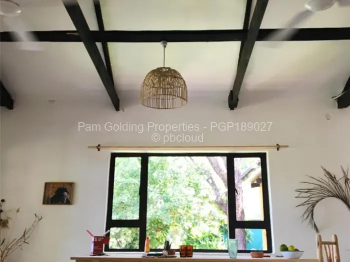 3 Bedroom House for Sale in Victoria Falls, Victoria Falls