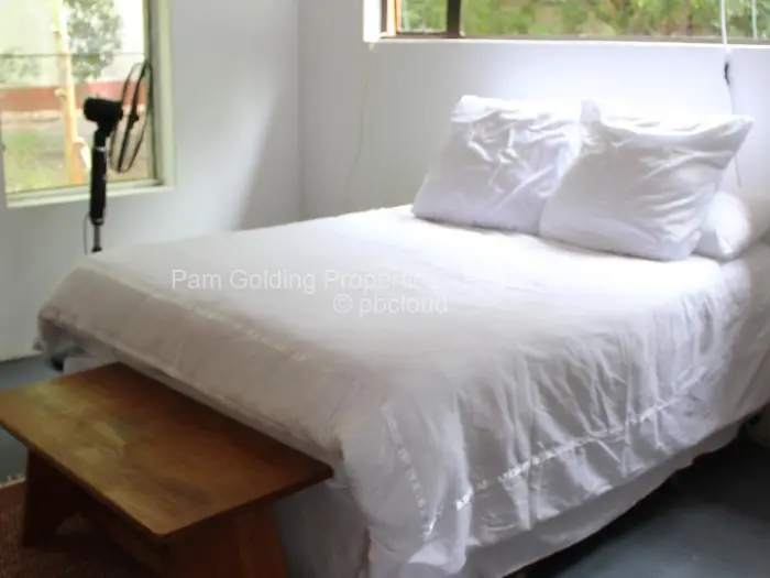 3 Bedroom House for Sale in Msuna, Msuna