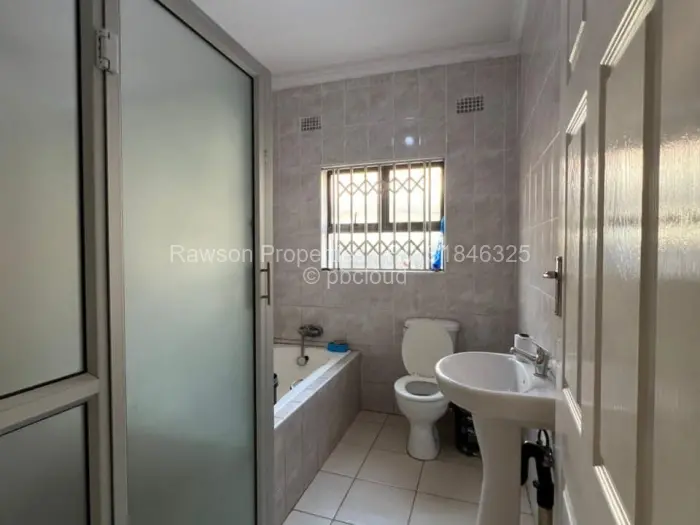 4 Bedroom House for Sale in Aspindale Park, Harare