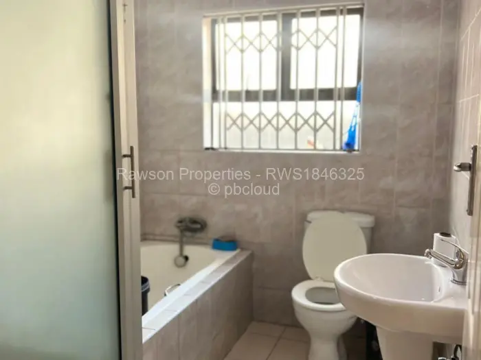 4 Bedroom House for Sale in Aspindale Park, Harare