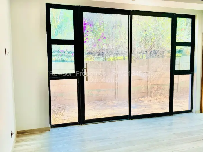 Townhouse/Complex/Cluster for Sale in Highlands, Harare