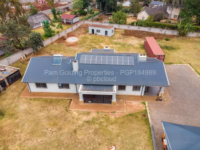 Townhouse/Cluster for Sale in Greendale North, Harare