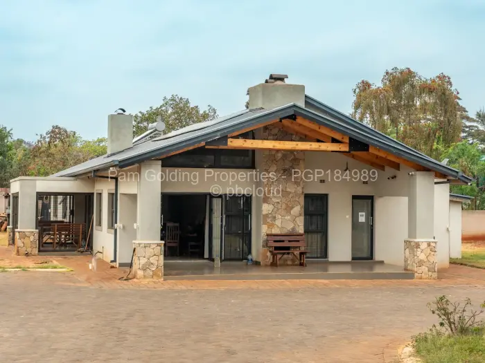 Townhouse/Cluster for Sale in Greendale North, Harare