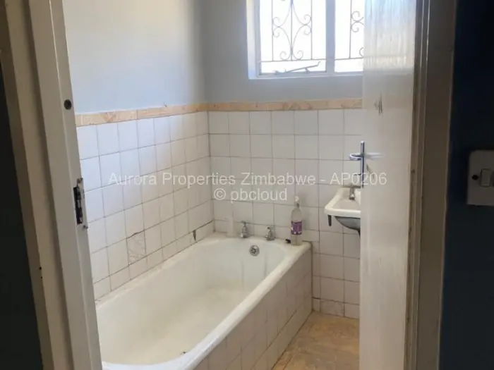 3 Bedroom House for Sale in Houghton Park, Harare
