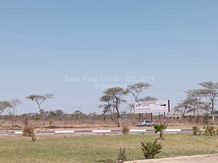 Commercial Stand for Sale in Redcliff, Redcliff