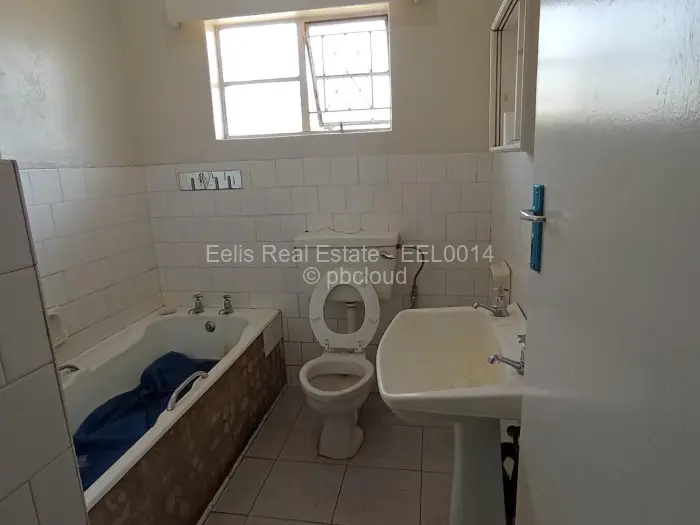 4 Bedroom House for Sale in Windsor Park, Gweru