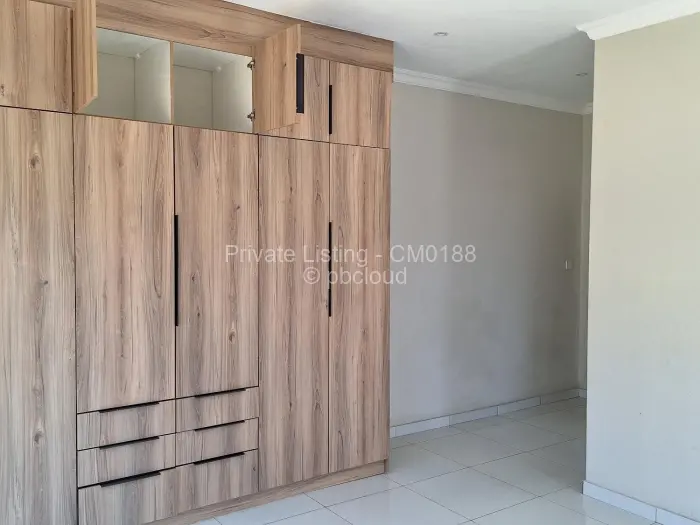 Townhouse/Cluster to Rent in Greendale, Harare