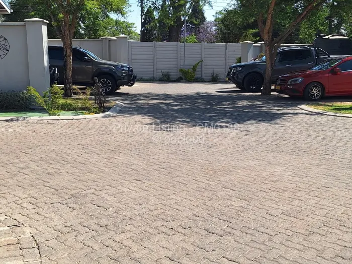 Townhouse/Cluster to Rent in Greendale, Harare