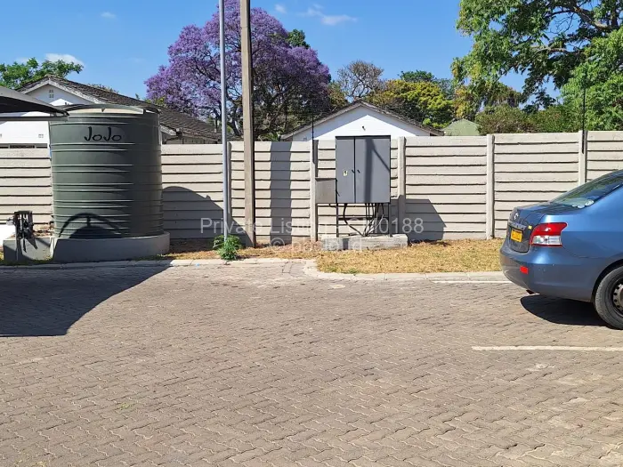 Townhouse/Cluster to Rent in Greendale, Harare