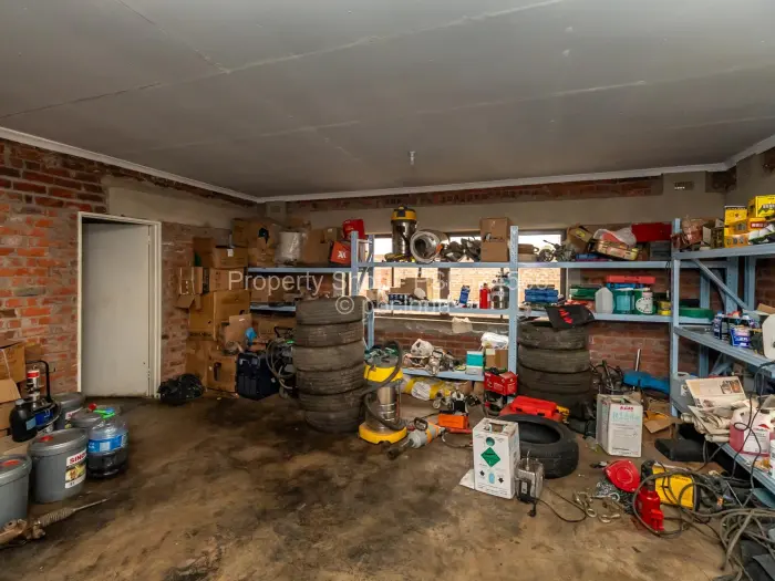 Commercial Property to Rent in Pomona